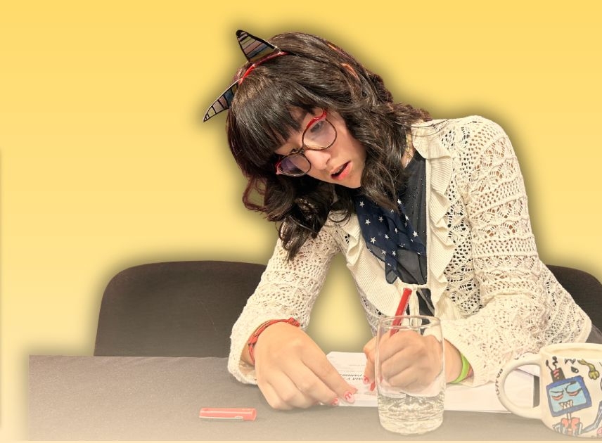 La joven escritora Amaia Álvarez Coello presenta su libro en Burlada y en Fnac de La Morea