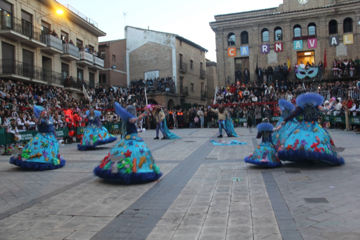 [GALERIA] Colorido y vivo desfile de Carnaval en Villafranca