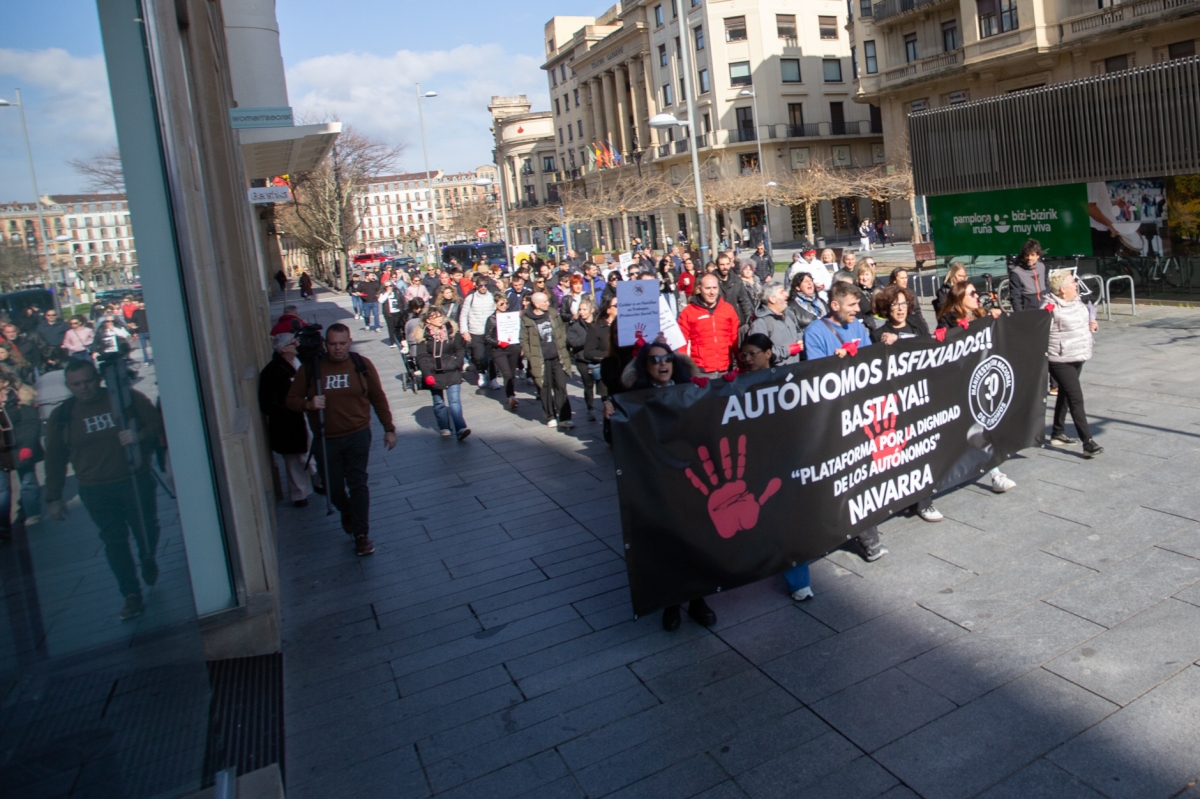 La Plataforma por la Dignidad de los Autónomos 30N solicita el amparo del Defensor y no descarta un paro patronal 