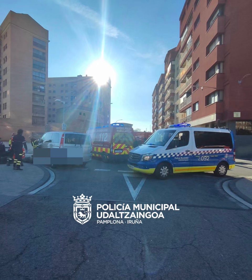 Atropellado un hombre en silla de ruedas por un coche en Arrosadía