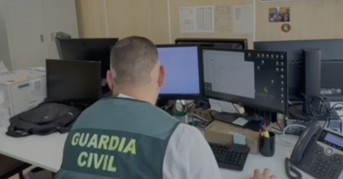 La Guardia Civil desarticula una red de estafas por internet tras defraudar más de 5.400 euros a un vecino de Cascante