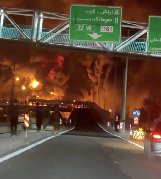 Teherán bajo fuego: la capital iraní sufre una lluvia de bombas por parte de Estados Unidos e Israel
