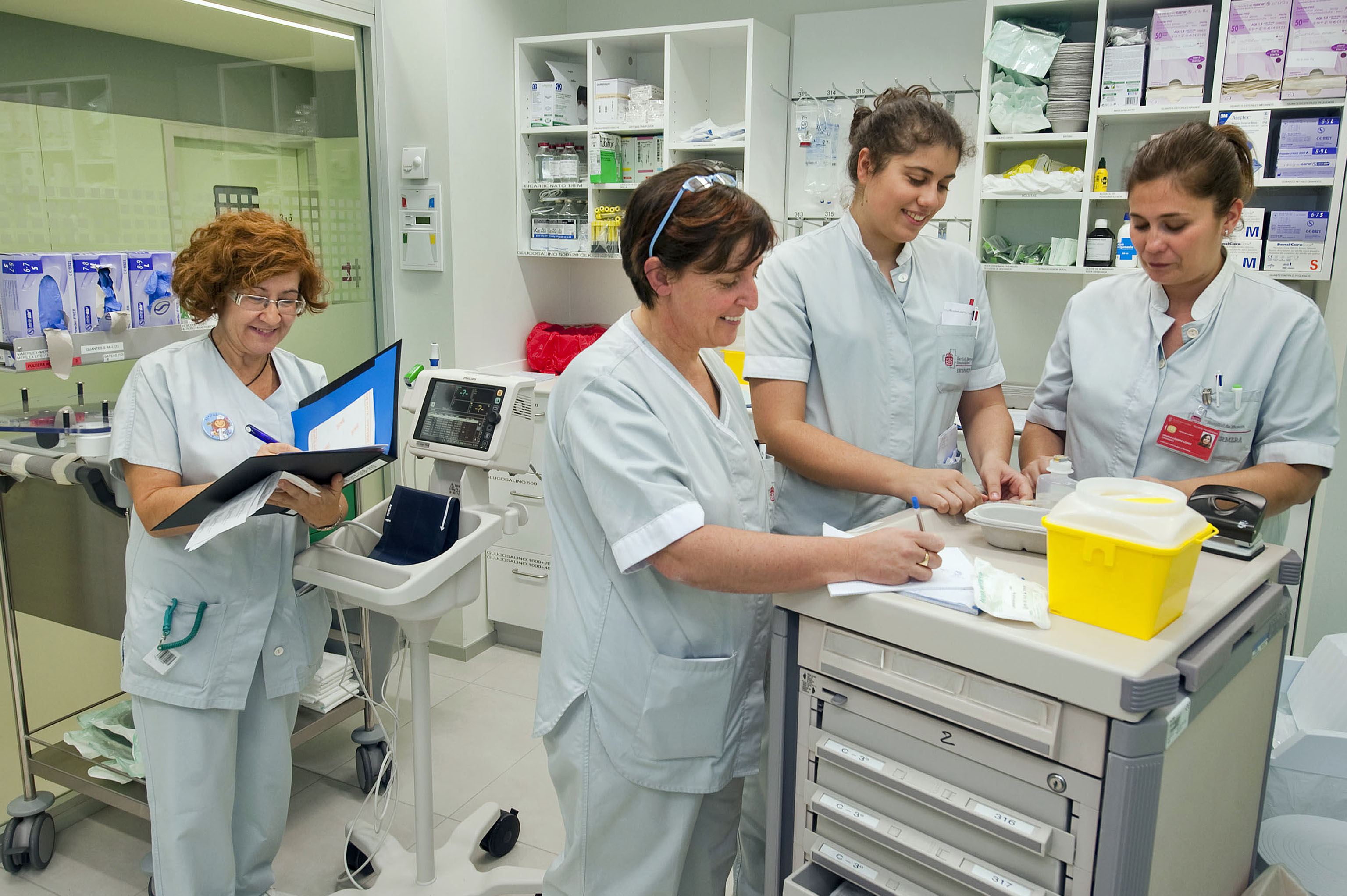 La satisfacción laboral en el SNS-O mejora, aunque los profesionales reclaman más innovación, formación y retribuciones