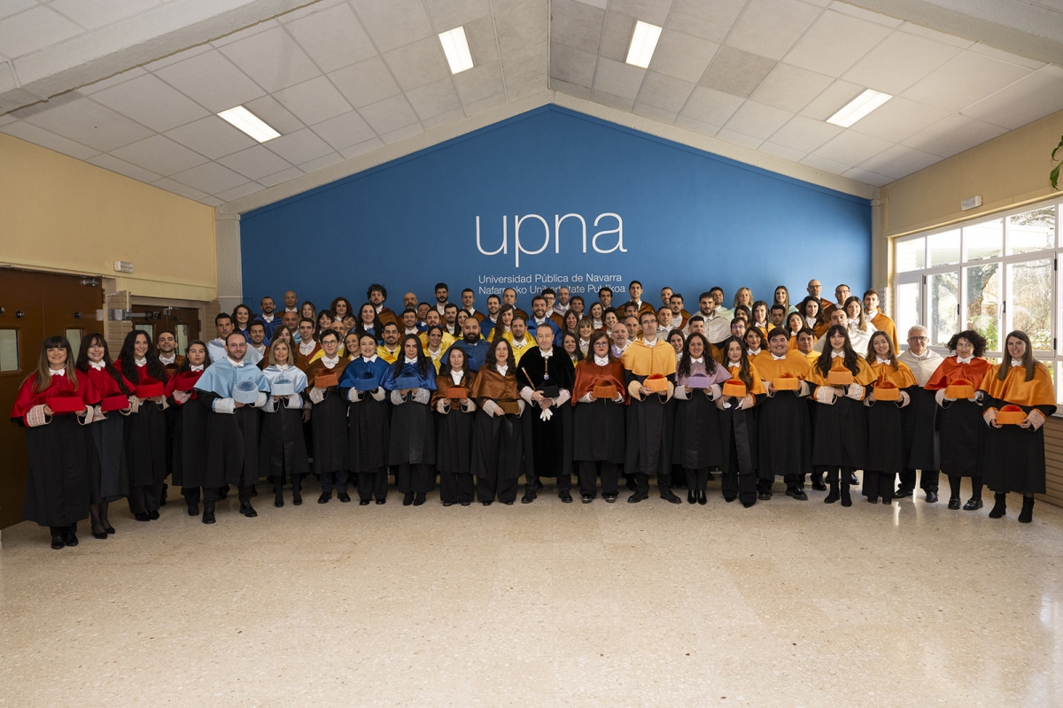 La UPNA celebra la investidura de 86 nuevos doctores y doctoras en una ceremonia celebrada en el campus de Arrosadia