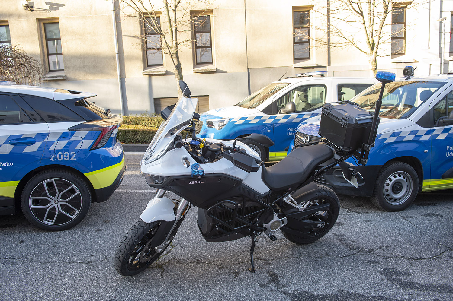 Pamplona cede dos motocicletas a DYA para mejorar sus servicios