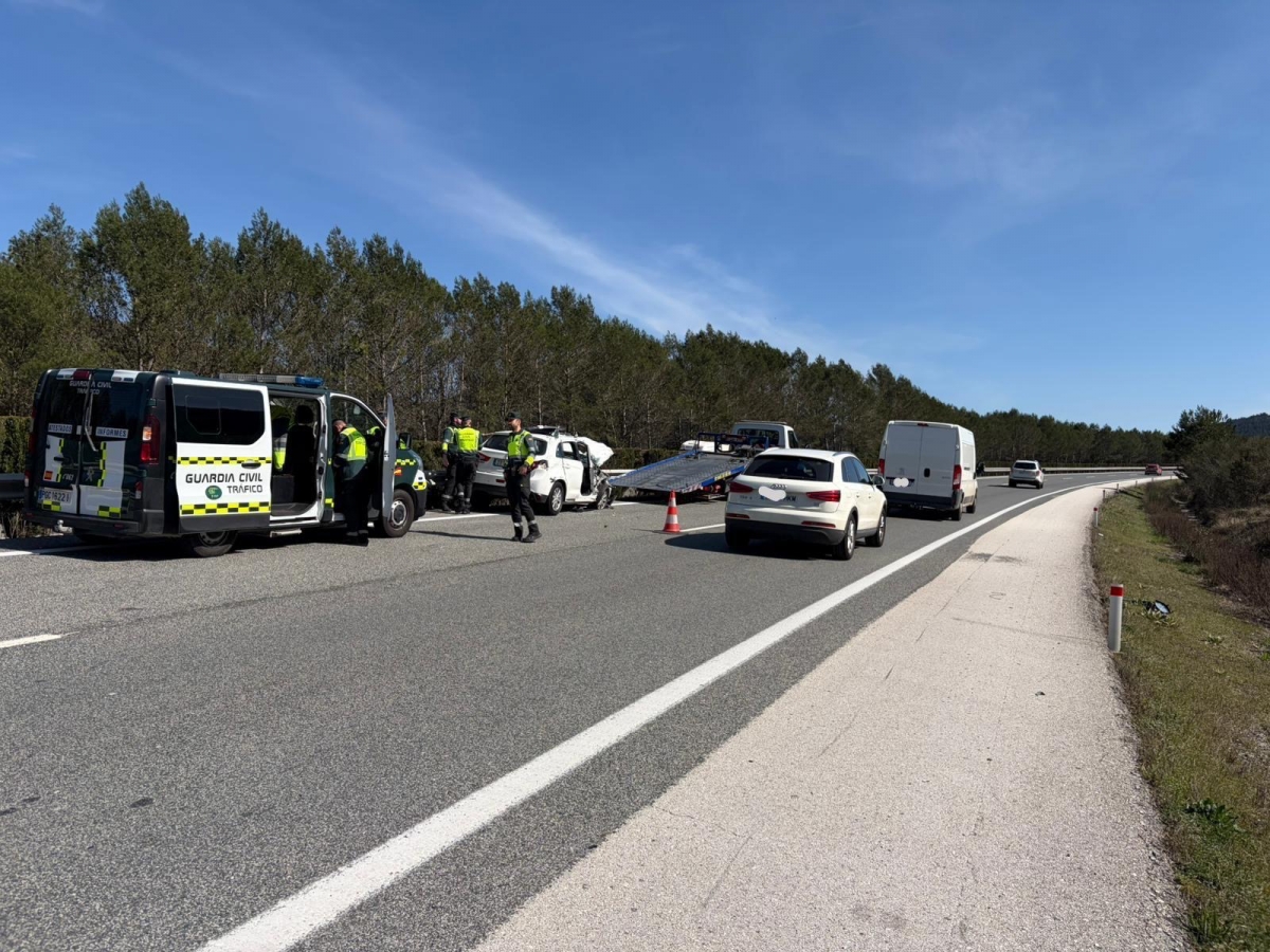 Herido un conductor, de 36 años,  tras una salida de vía en la AP-15 en Sarasate (Iza)