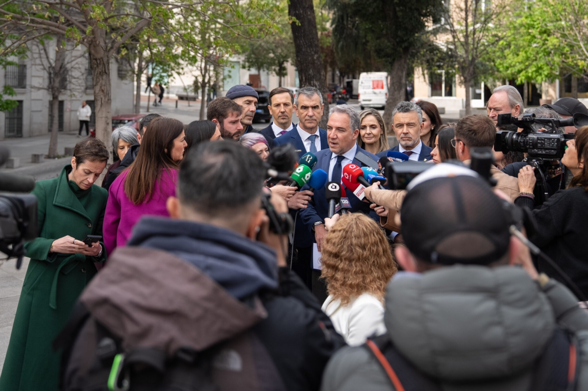 Bendodo exige a Montero el pago de 3.000 millones a los ayuntamientos para desbloquear la vivienda