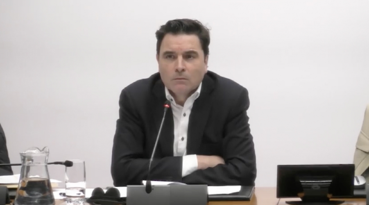 Bayona habla de “trazabilidad” y niega corrupción en la adjudicación de viviendas a Servinabar