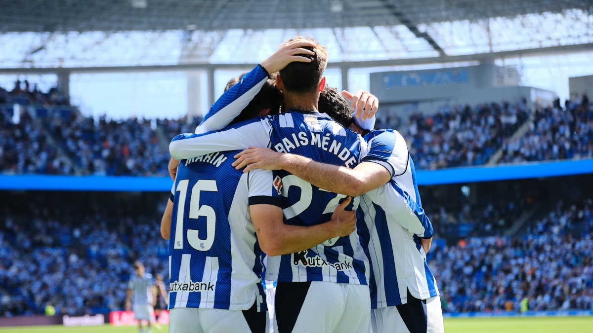 La Real Sociedad se impone al Levante con un sólido 2-0 en Anoeta