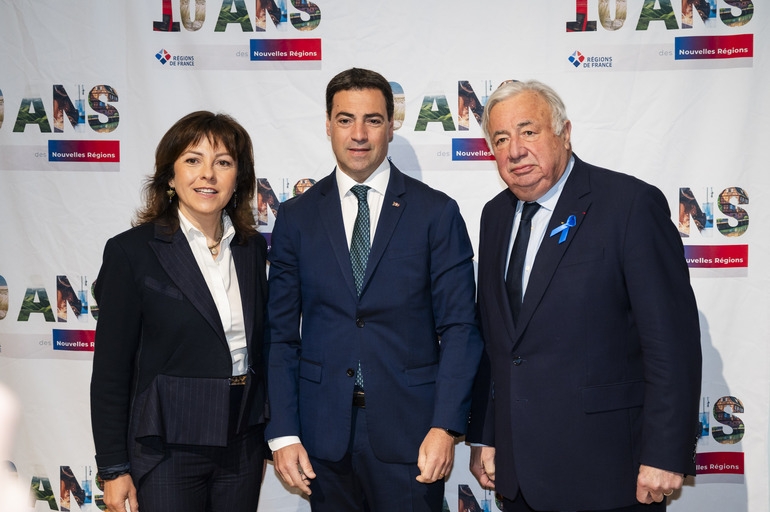 El lehendakari defiende ante el Senado francés la voz propia de Euskadi y la oficialidad del euskera en Europa