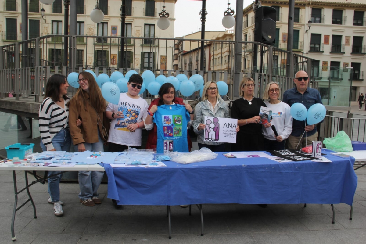 [GALERIA] Tudela conmemora el Día Mundial del Autismo con una jornada de sensibilización 