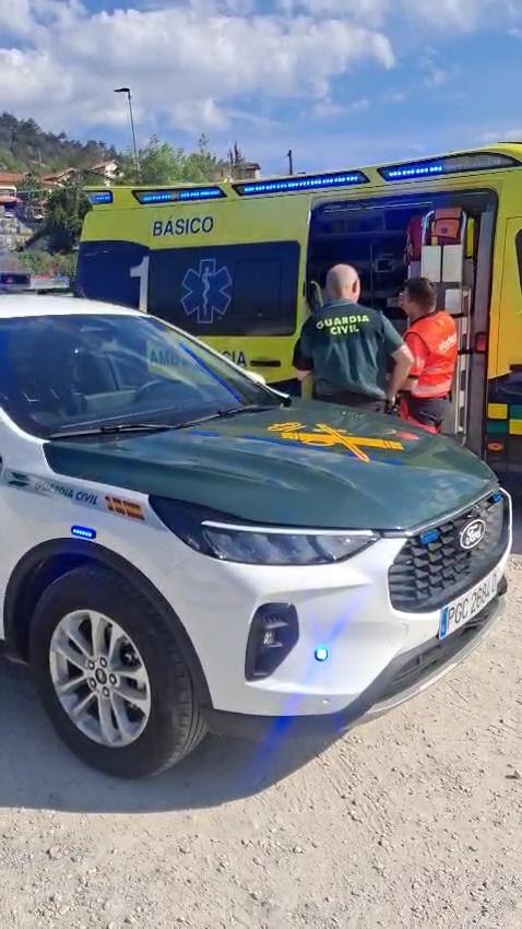 La Guardia Civil auxilia a una peregrina francesa herida en Zuriain cuando hacia el Camino de Santiago