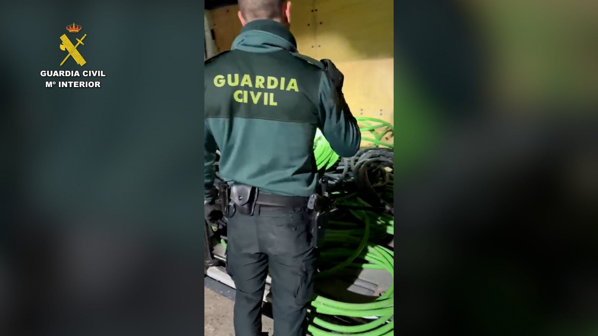 600 kilos de cobre robados en Azagra: cinco detenidos tras un operativo de vigilancia que les pilló cargando el botín