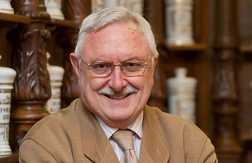 Muere Daniel Fos, catedrático emérito de la Universidad de Navarra, a los 81 años