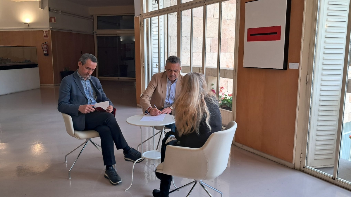 El alcalde de Logroño analiza urbanismo y servicios sociales en una nueva jornada de los ‘Sábados del vecino’