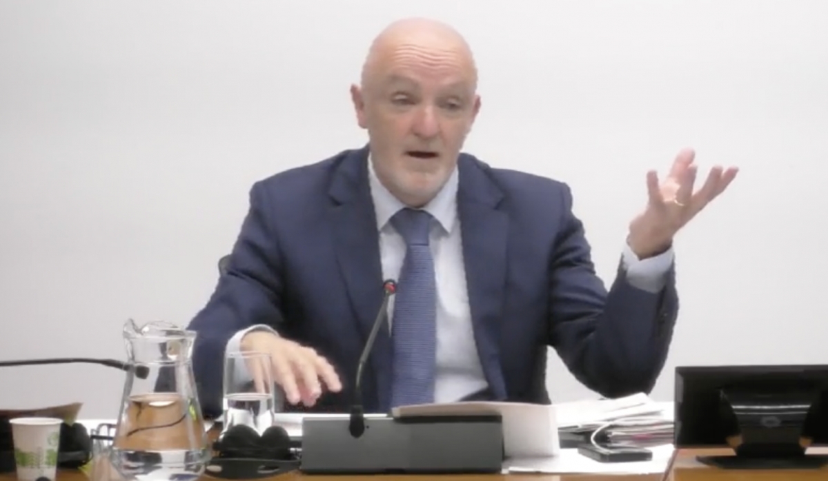 Esparza defiende la adjudicación de la ampliación del Canal de Navarra: 