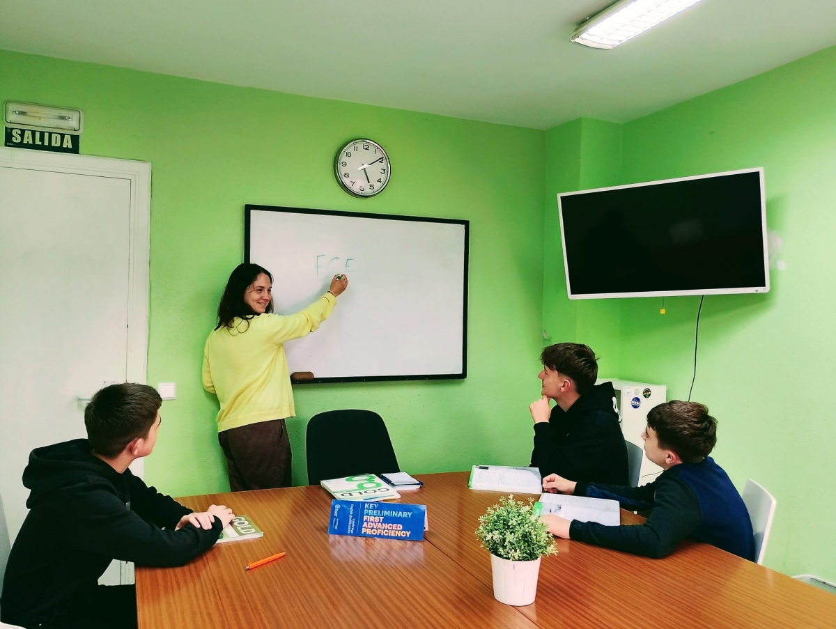 Los títulos oficiales de idiomas, una puerta al éxito que en Academia Iturrama Idiomas te ayudarán a cruzar