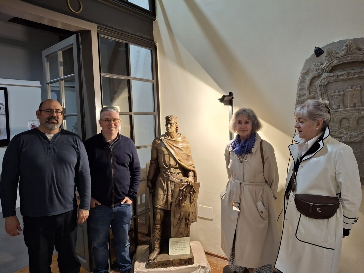 El Archivo Municipal de Tudela muestra el proceso creativo de Antonio Loperena en una exposición de bocetos