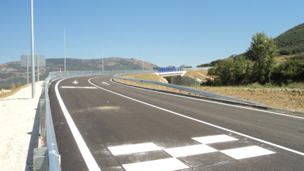 El próximo lunes quedará suprimido el paso a nivel de ferrocarril de Izurdiaga (Arakil)