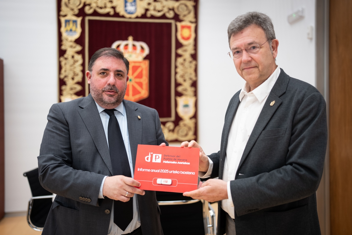 Las quejas al Defensor del Pueblo de Navarra suben un 24% en 2025, con bienestar social y sanidad a la cabeza