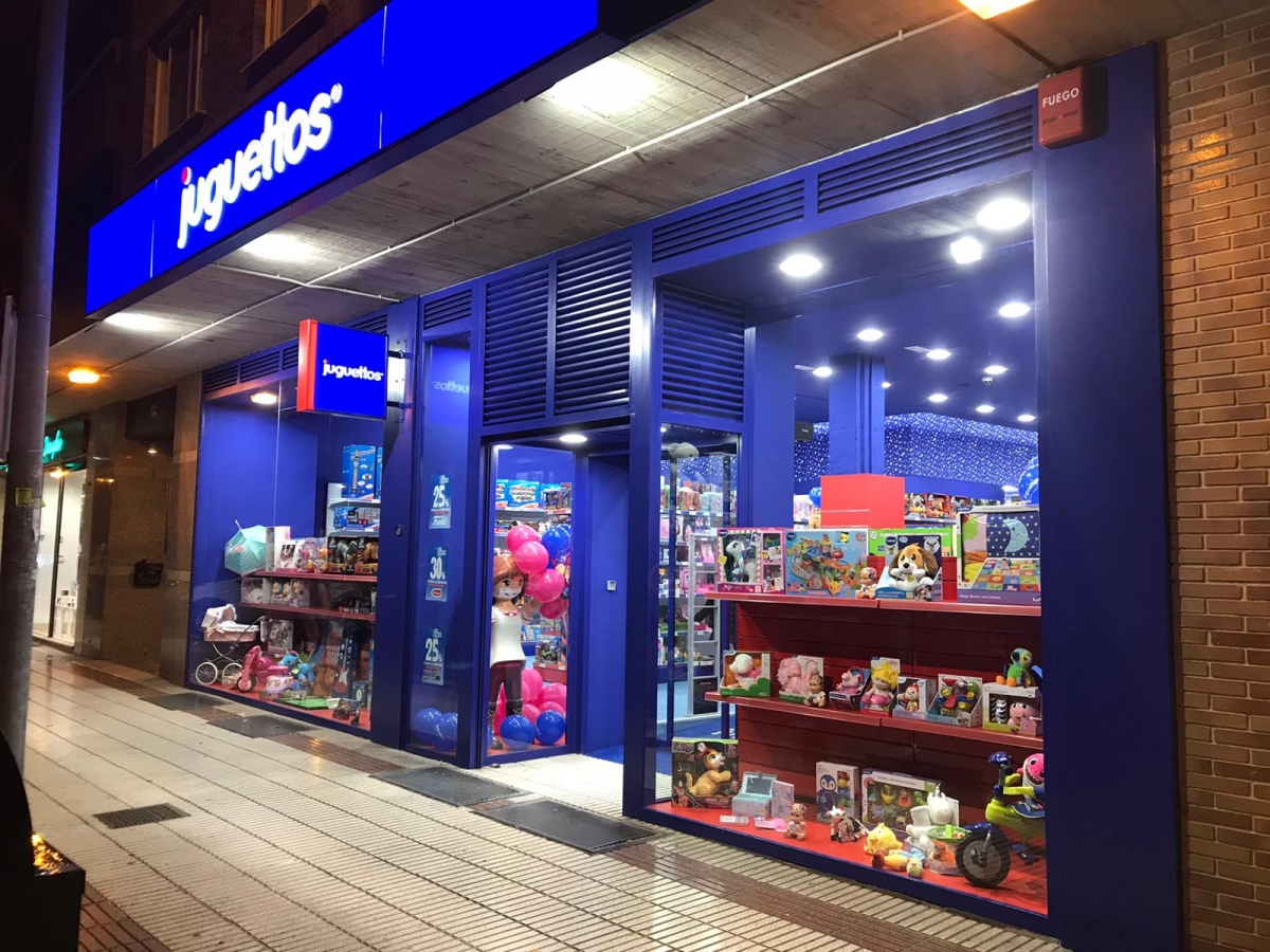 Juguettos Pamplona-Mendenbaldea: el pequeño gran refugio del juego que resiste al tiempo y las pantallas