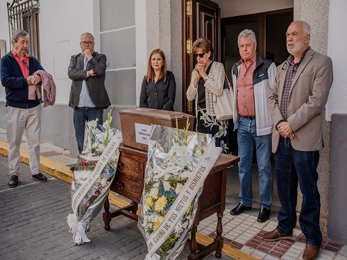 El Gobierno vasco entrega en Badajoz los restos de dos víctimas identificadas en la prisión franquista de Orduña