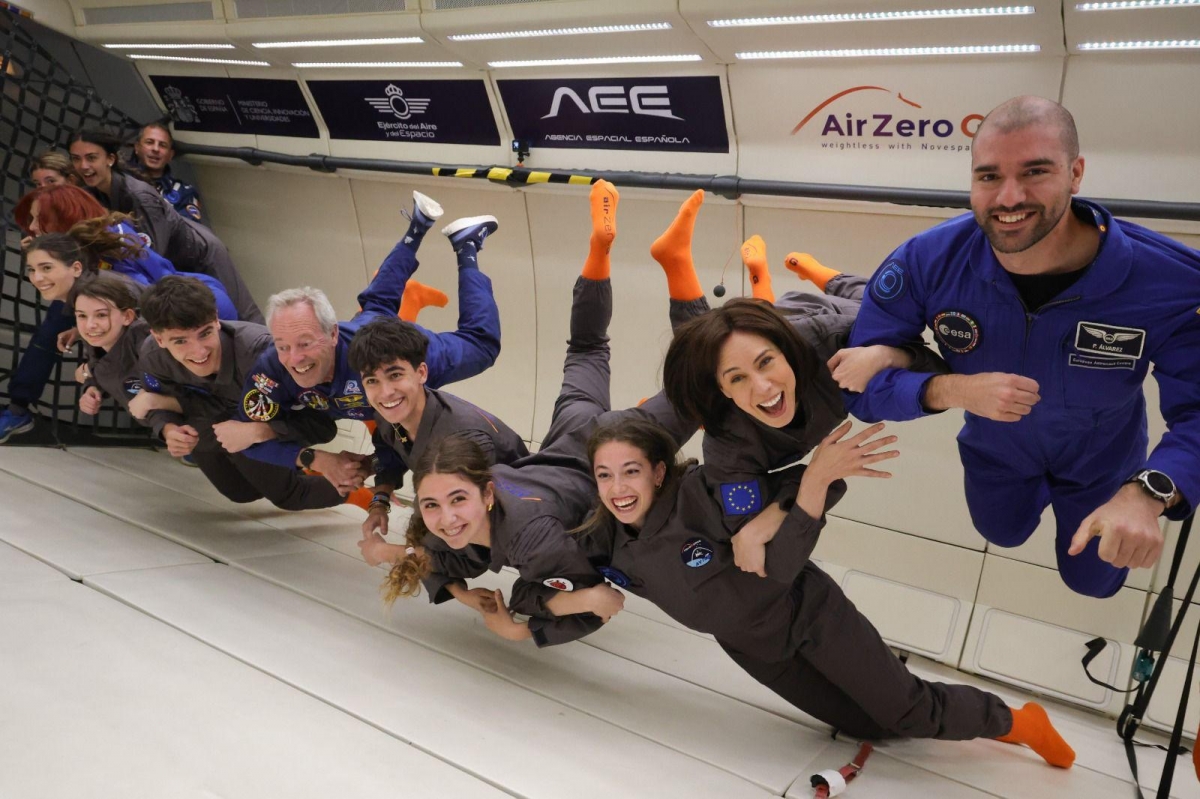 Treinta estudiantes españoles experimentan la ingravidez en el primer vuelo del programa Astronauta por un día
