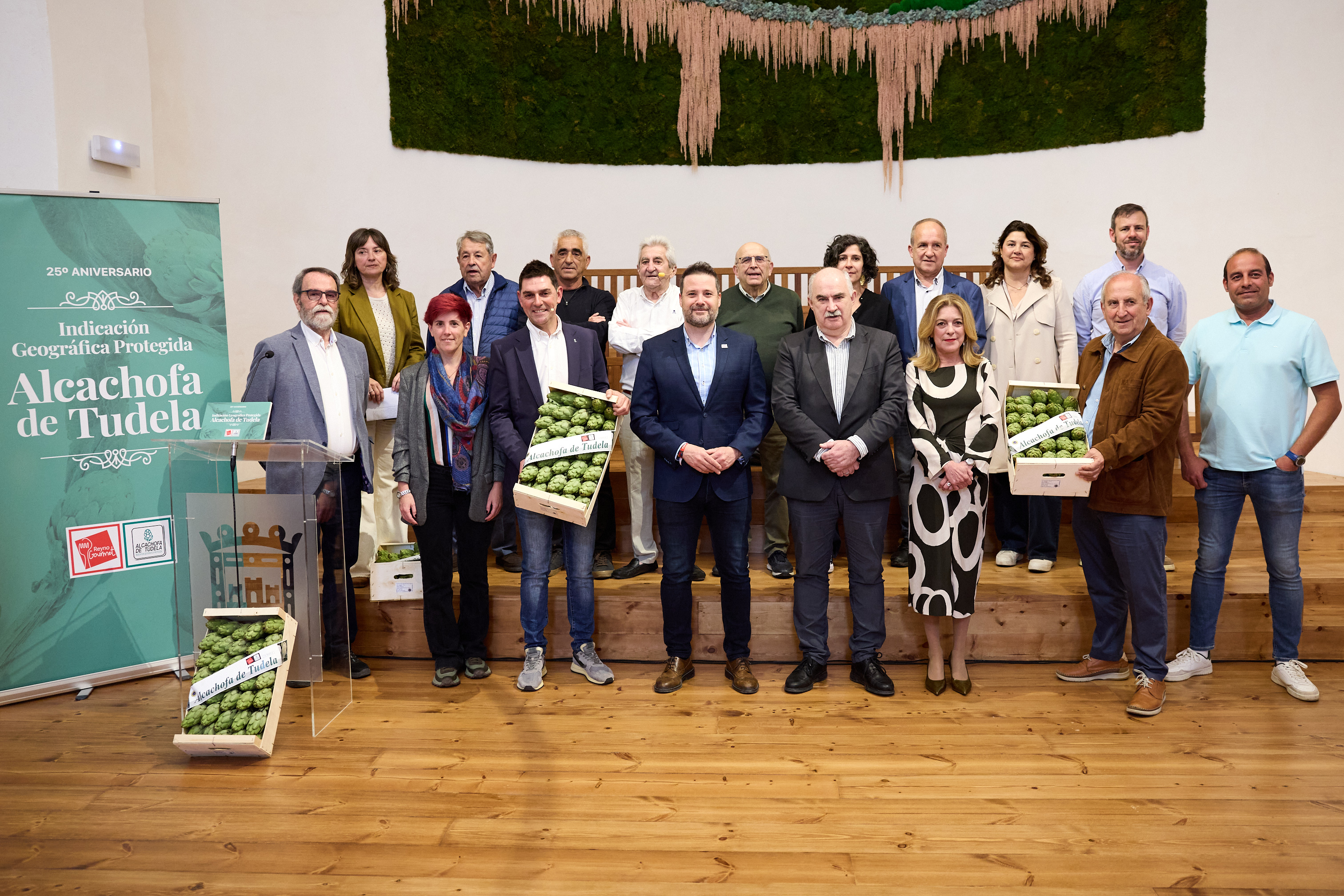 La IGP Alcachofa de Tudela celebra su 25 aniversario con un homenaje a quienes han hecho grande 'la flor de la huerta'