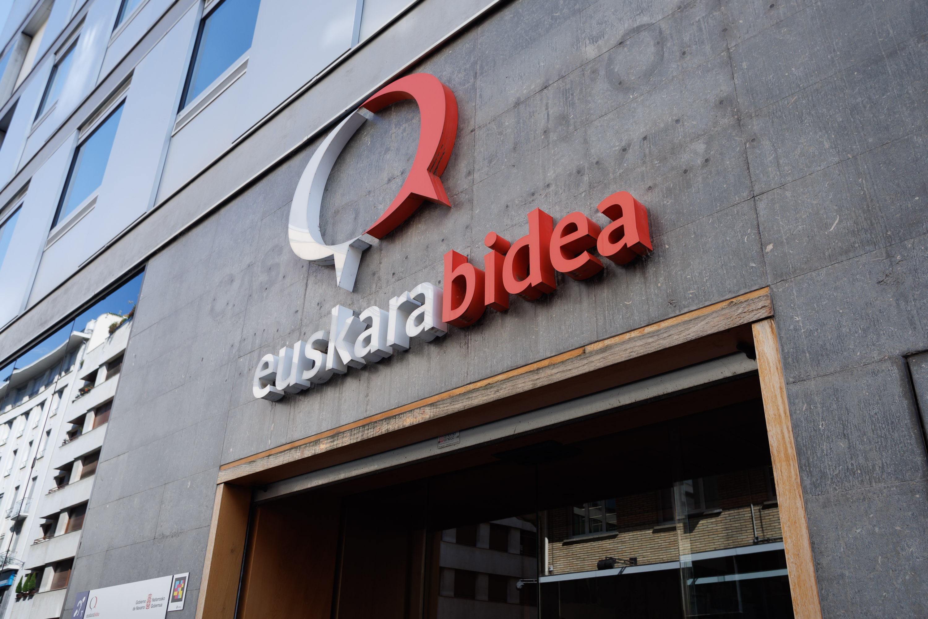 Navarra dedica más de 1,2 millones de euros para fomentar el aprendizaje del euskera en personas adultas