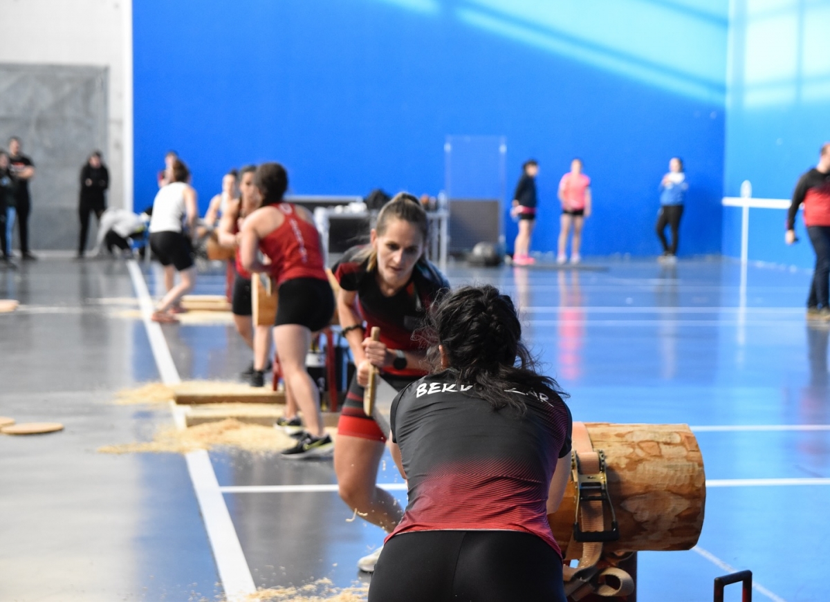 Berriozar acoge este viernes un torneo de herri kirolak con la campeona de Euskal Herria en recogida de mazorcas