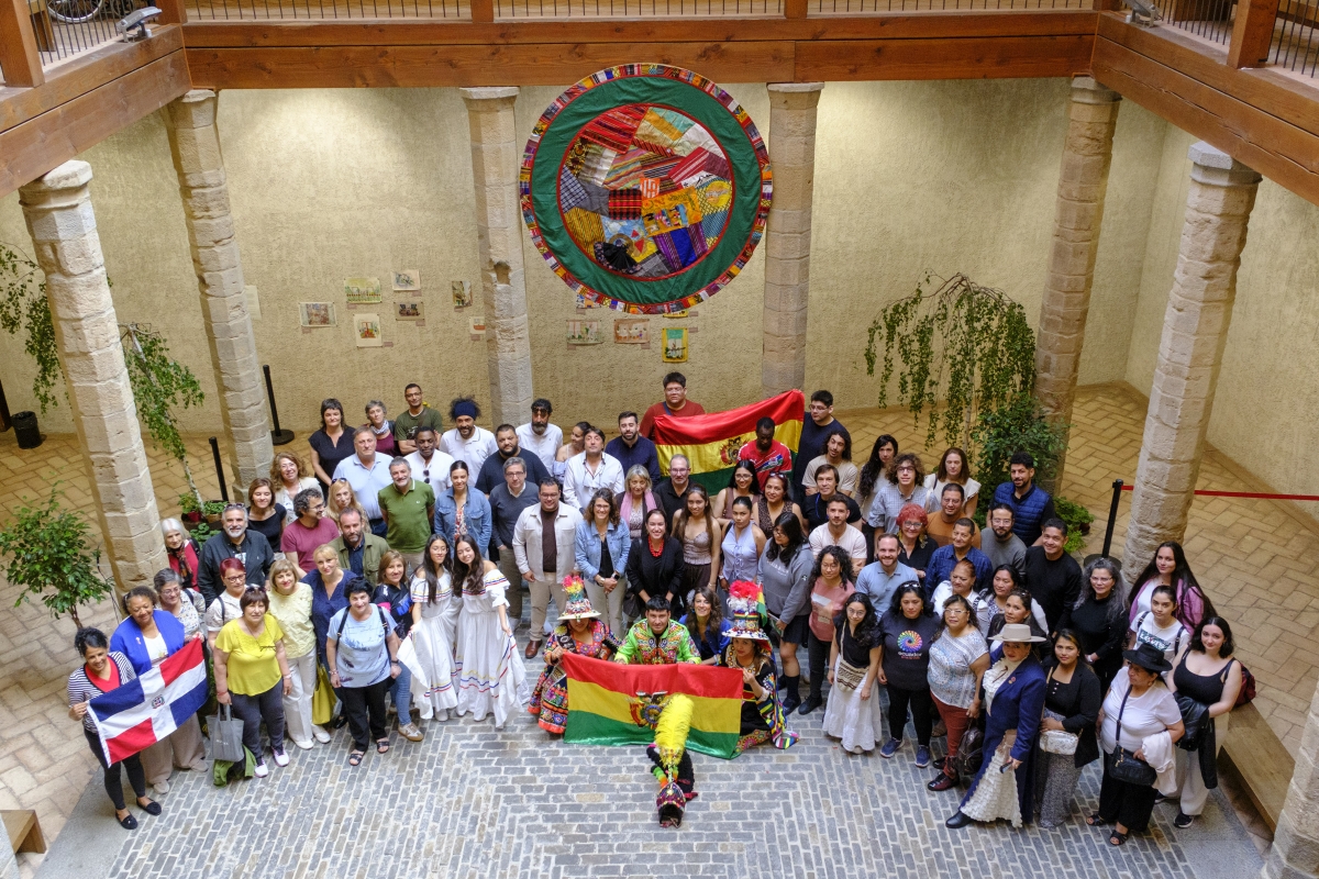 Pamplona reconoce a 28 asociaciones de diversidad cultural con un acto en el Palacio del Condestable