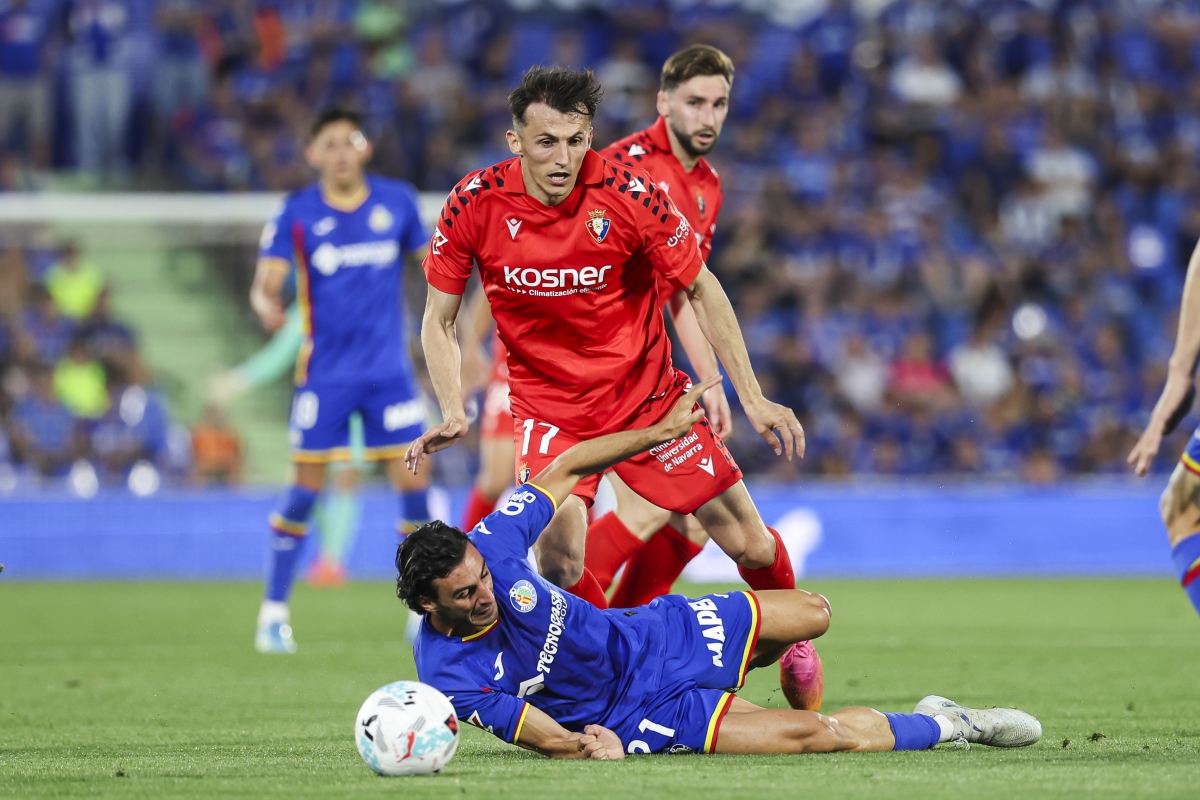 Osasuna se salva en Getafe 'por los pelos': derrota por 1-0, permanencia y alivio gracias al Girona