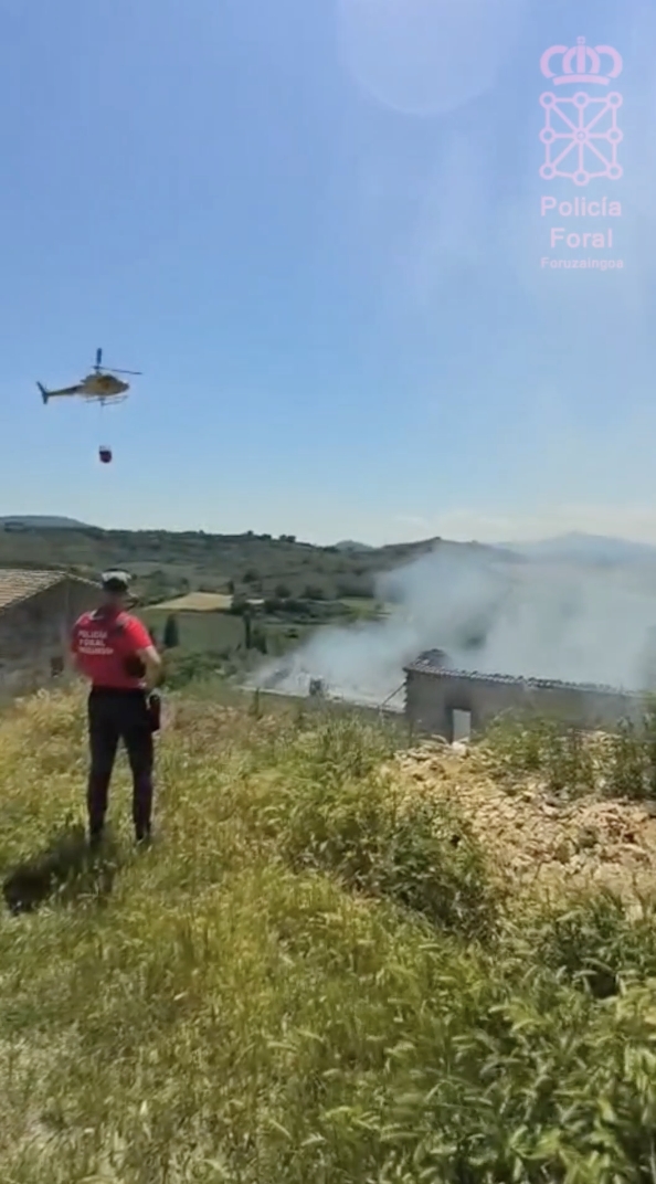Sofocado un incendio en Arzoz (Guesálaz)