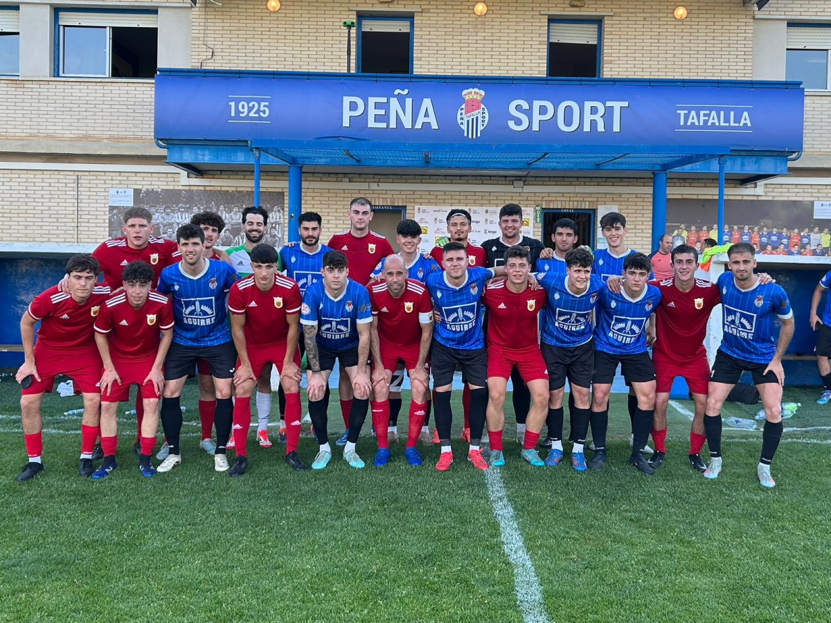 La Peña Sport remonta en tres minutos a la Selección de Navarra en el 75 aniversario del campo de San Francisco