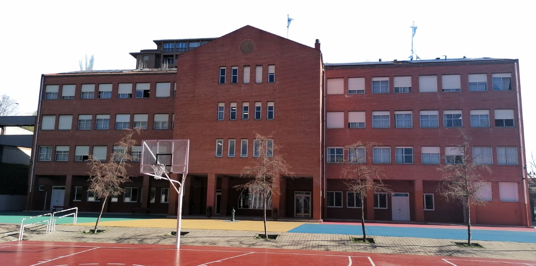 El colegio Azpilagaña tendrá nueva aula Ikasnova en septiembre tras una inversión de 62.000 euros