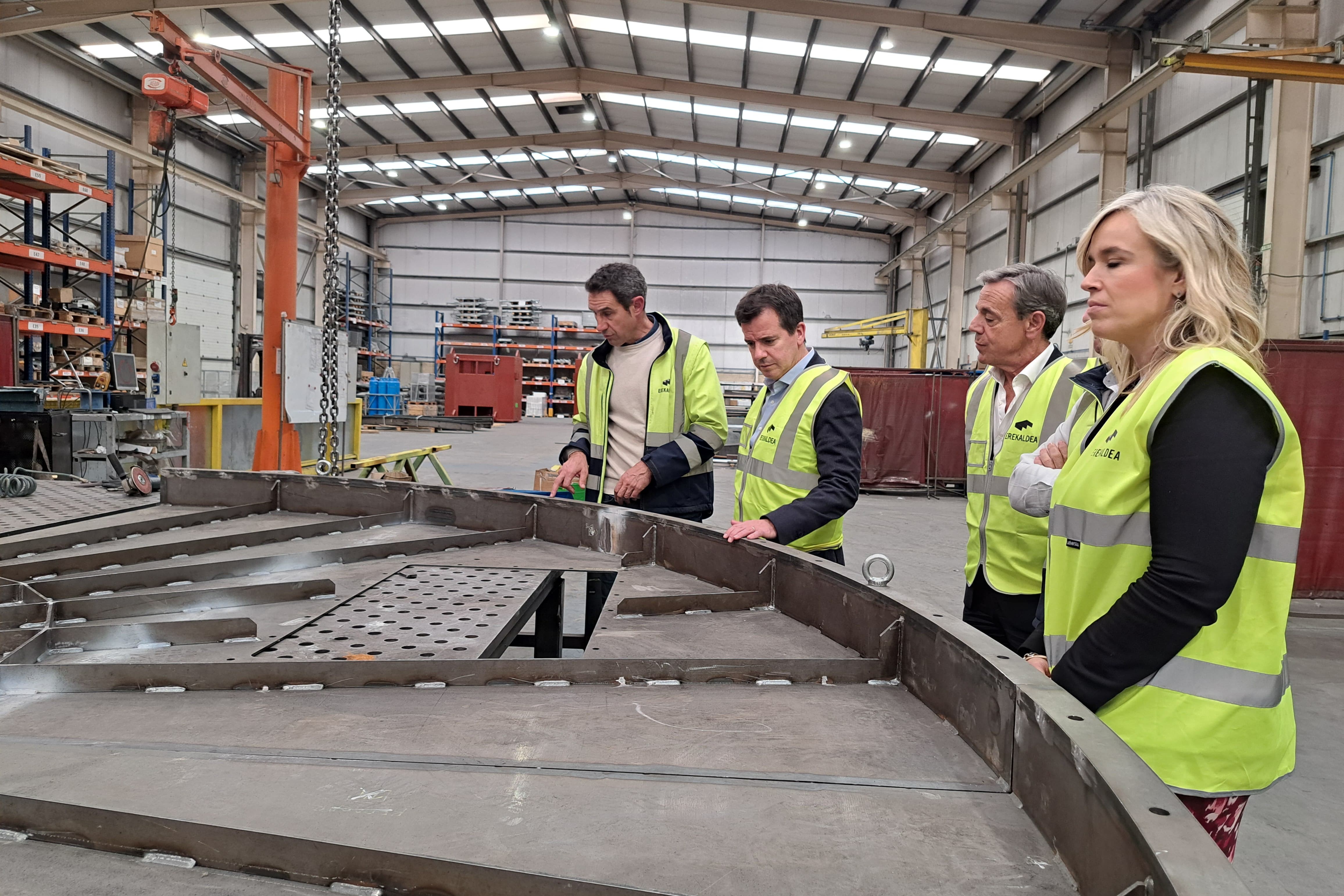 Irujo visita la planta de Erekaldea en Orkoien y destaca la capacidad industrial y exportadora del grupo Wisco