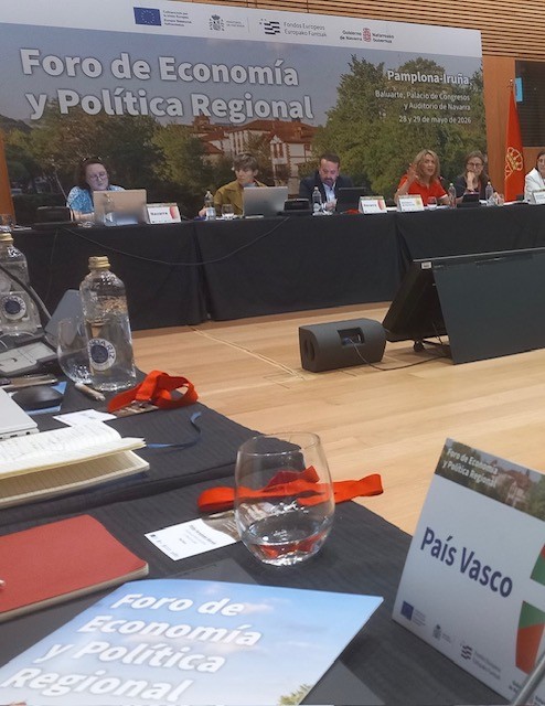 El Gobierno Vasco analiza la gestión de los fondos europeos en el foro de cohesión territorial de Pamplona