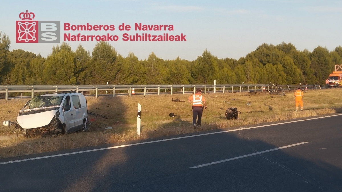 Dos heridos tras una salida de vía en la AP-68, en Murchante