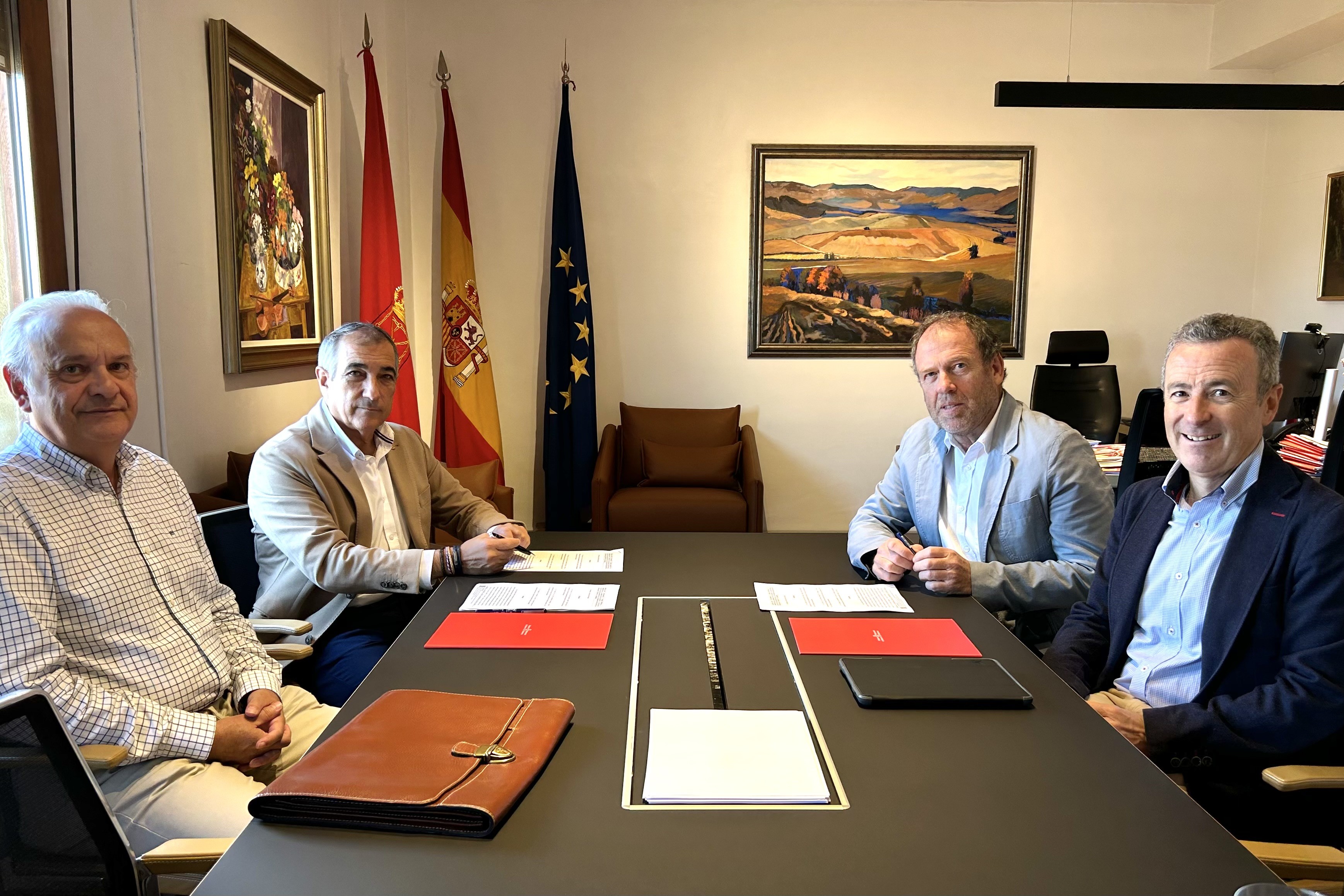 Navarra impulsa la formación con el COAVN en ordenación territorial y urbanismo