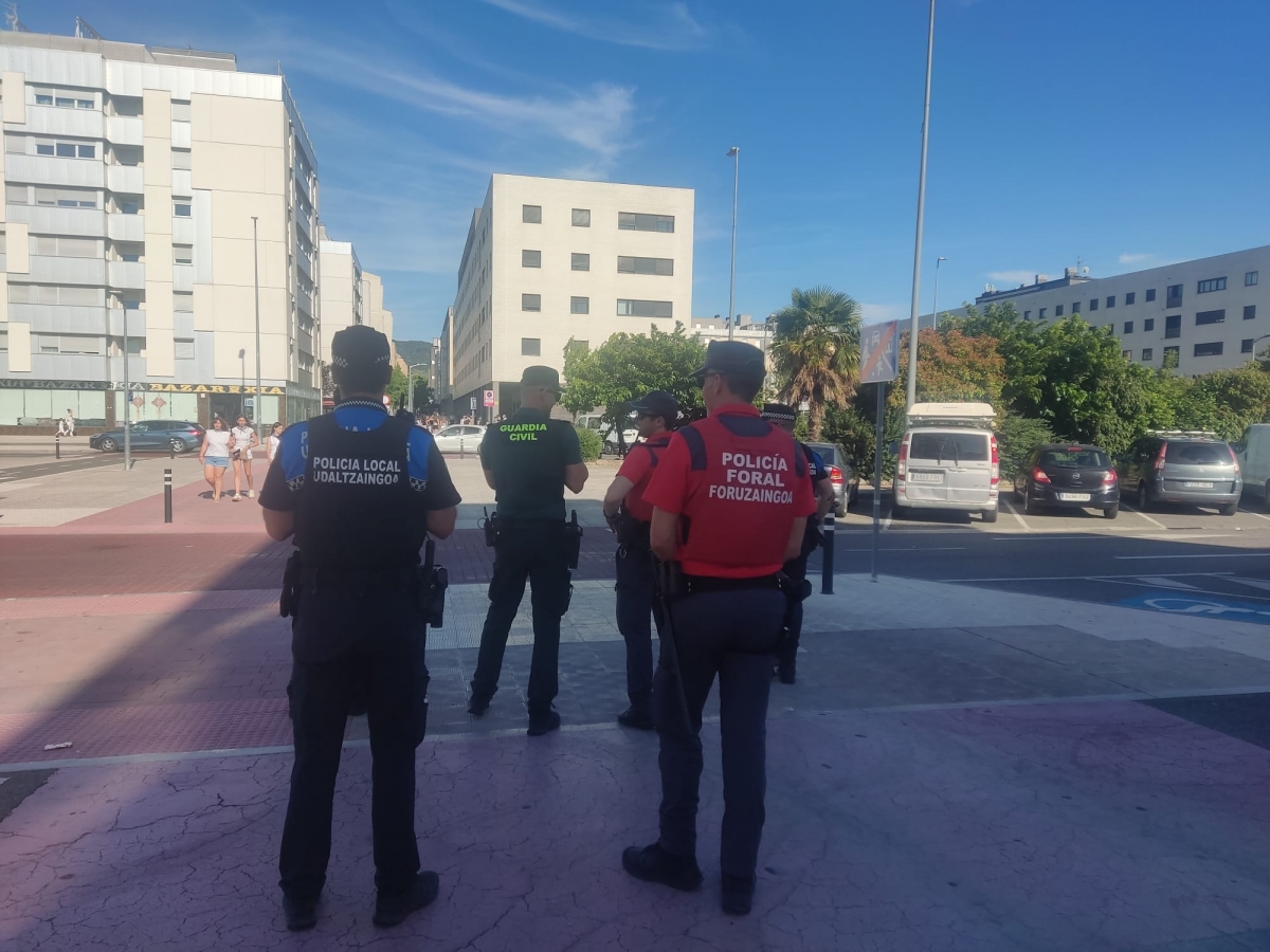 Cuatro jóvenes magrebíes arrestados por agresiones a cuerpos policiales
