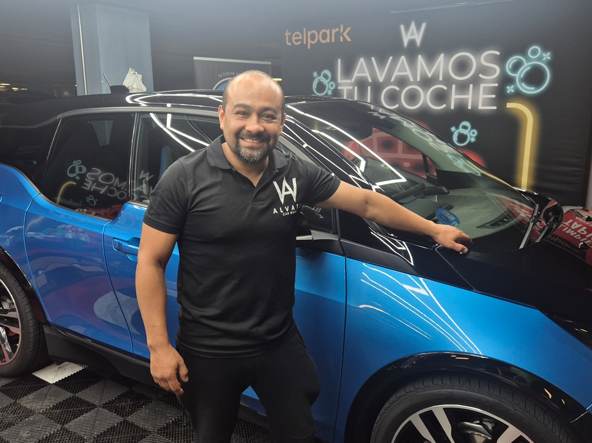 El recubrimiento cerámico exclusivo que convierte la carrocería de tu coche en un diamante