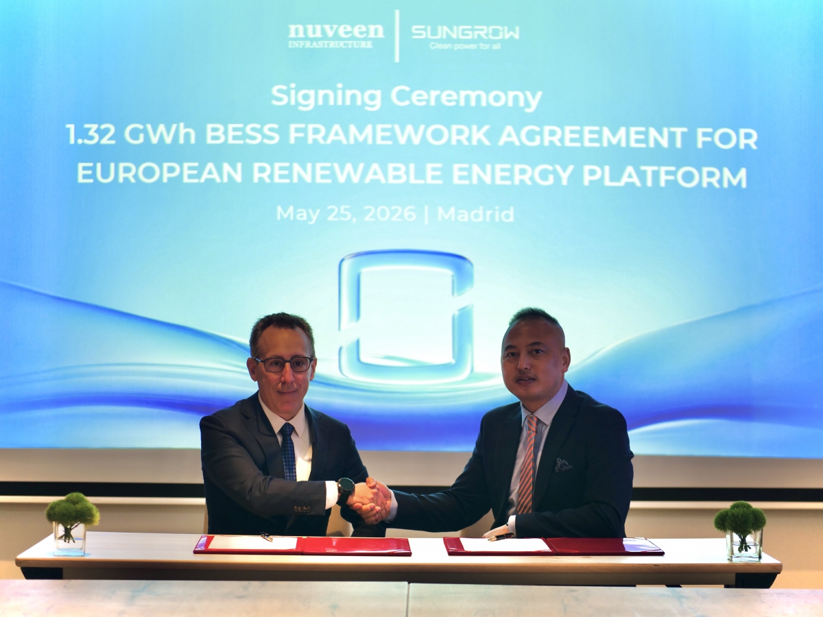 Nuveen Infrastructure firma un acuerdo estratégico de 1,32 GWh con Sungrow para su plataforma de energía renovable
