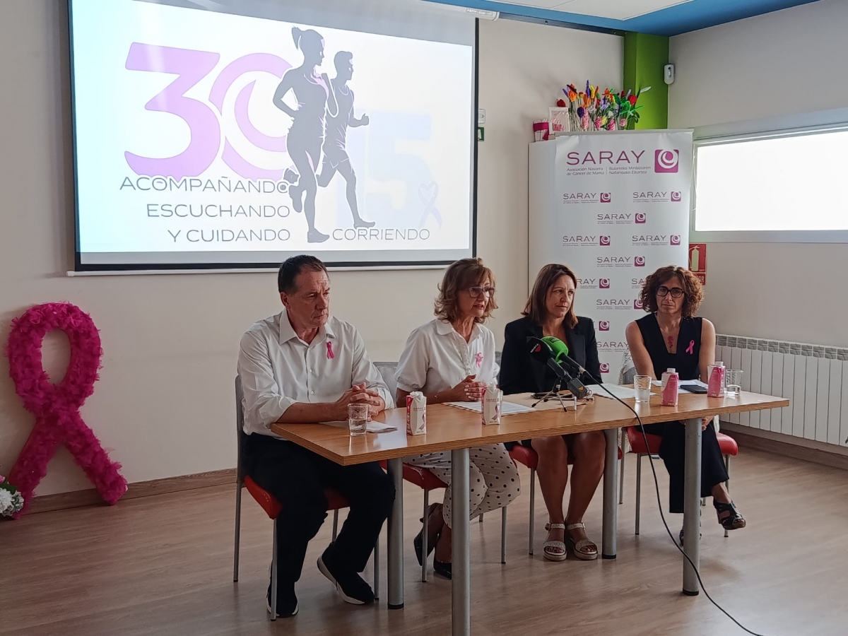 SARAY presenta una alianza histórica de tres entidades bancarias para apoyar la Carrera contra el Cáncer de Mama