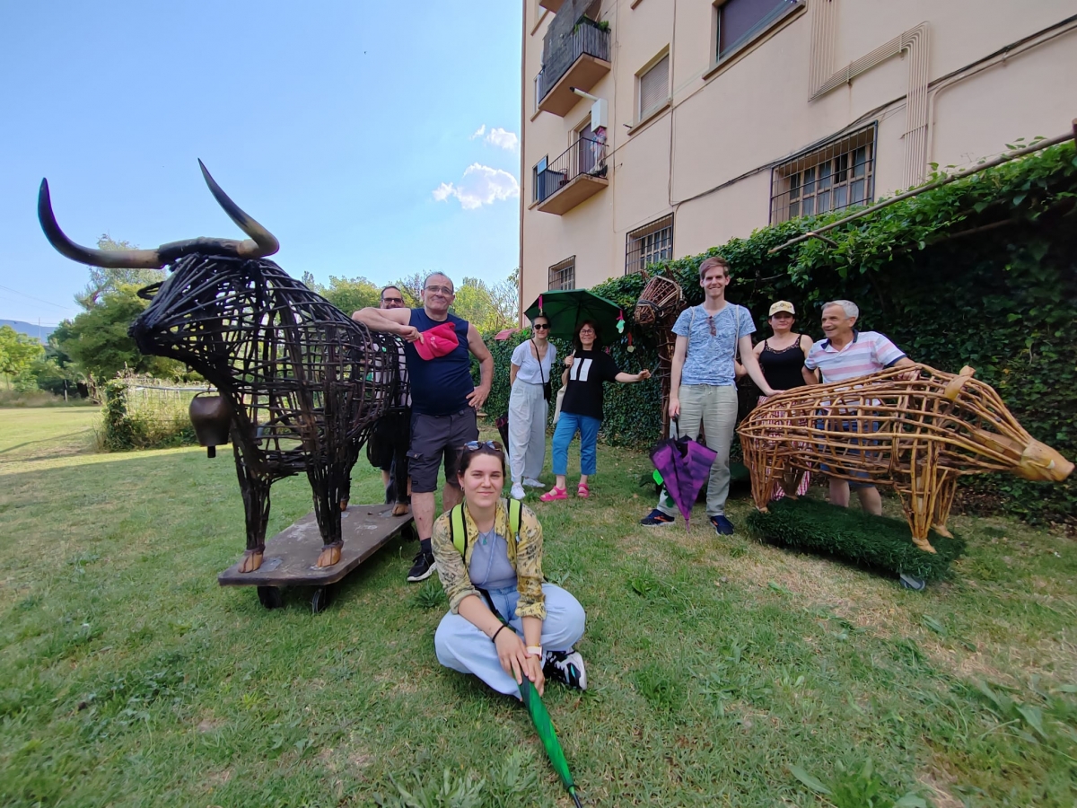 Un paseo entre árboles y arte descubre el sorprendente zoo vegetal oculto de Etxabakoitz