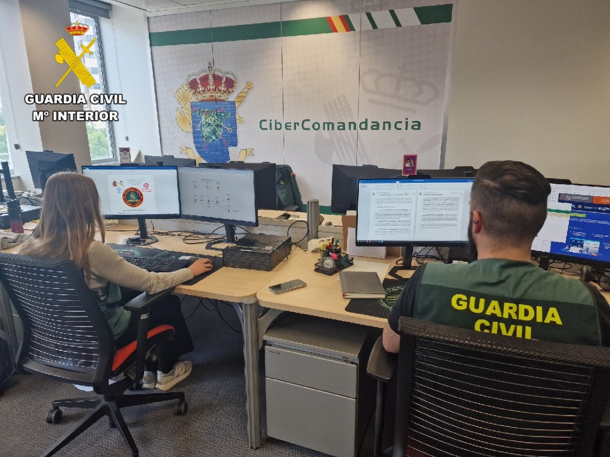 Investigan a dos mujeres por una estafa bancaria de 5.000 euros mediante SMS falsos en Madrid