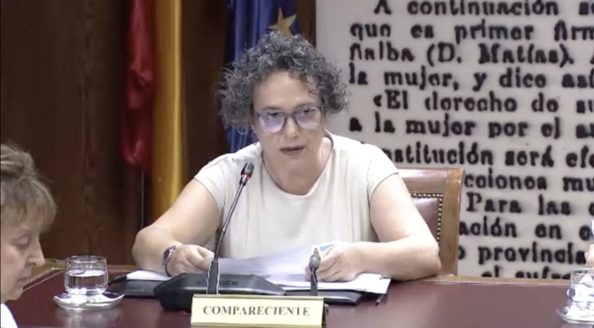 Gertrudis, la secretaria de Zapatero se niega a dar explicaciones en el Senado 