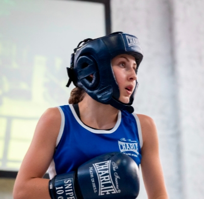 La boxeadora Ángela Gómez se corona campeona del torneo José Valenciano de boxeo tras una gran final en Madrid