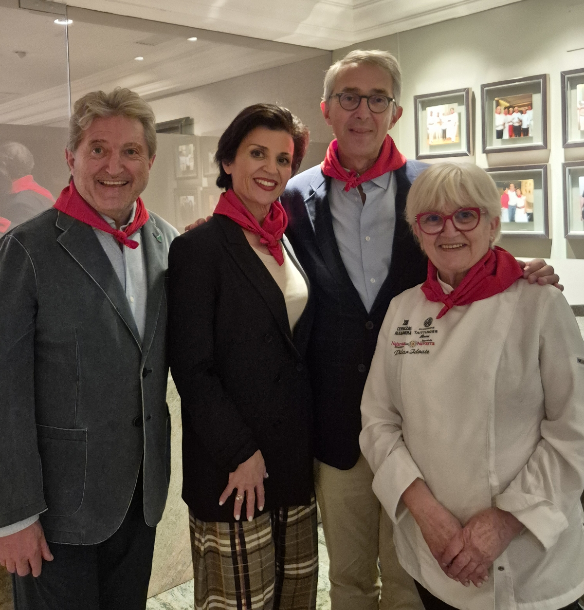La familia Idoate reconoce a Enrique Ordieres con el Premio Europa por Sanfermín