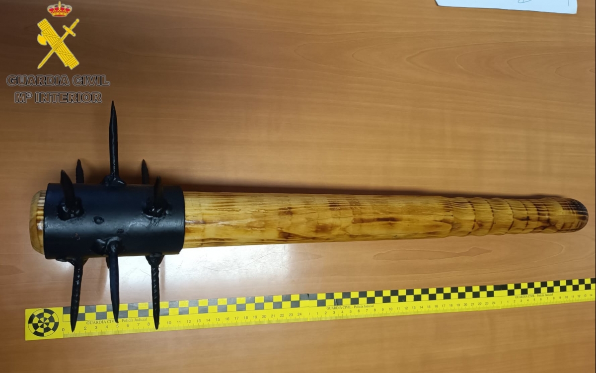 Incautan un arma artesanal prohibida de gran potencial lesivo en un control de Navarra
