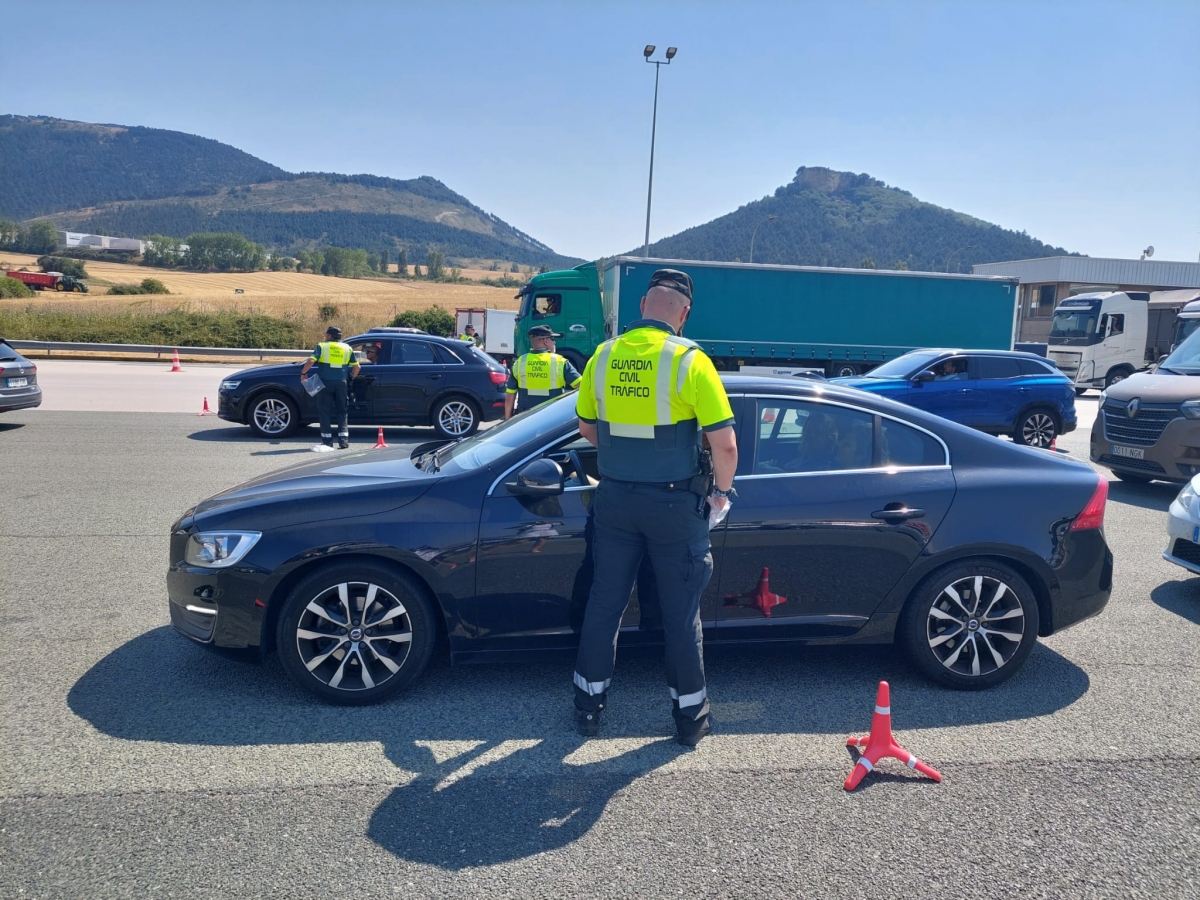 90.000 pruebas: Guardia Civil despliega 200 controles de alcohol y drogas en las carreteras navarras durante San Fermín